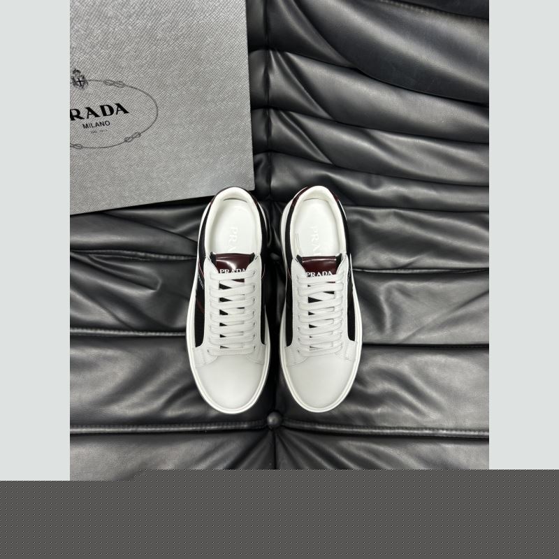 Pra*a sneakers